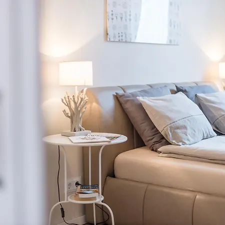 Paulay Apartment