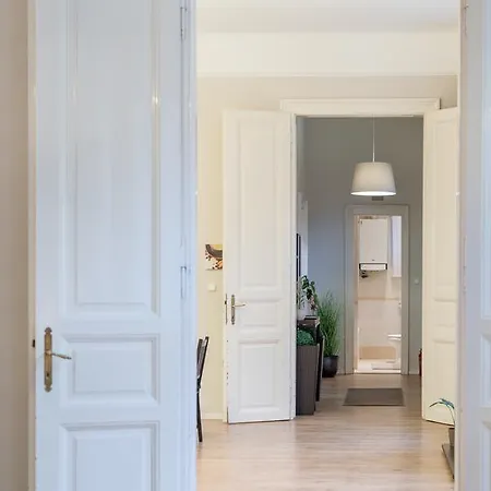 Paulay Budapest