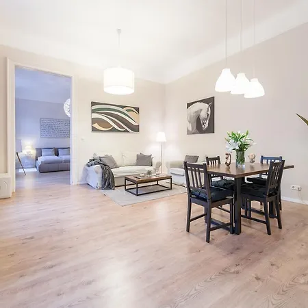 Apartment Paulay